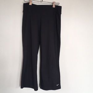 Nike work out capris